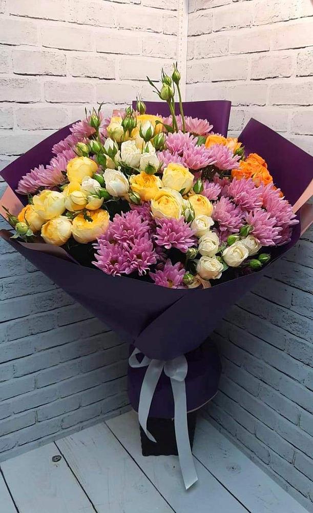 Букет цветов из: Хризантемы и Розы в Пустошке