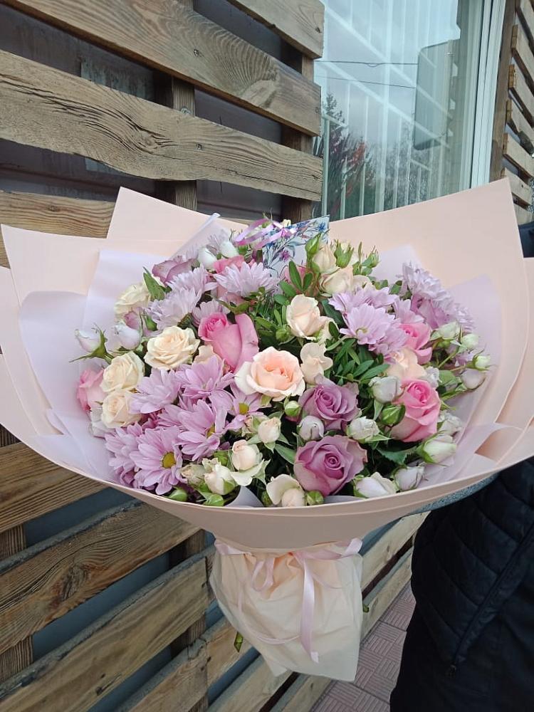 Букет цветов из: Розы и Хризантемы в Пустошке