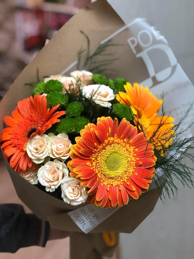 Букет цветов из: Герберы, Хризантемы и Розы в Пустошке