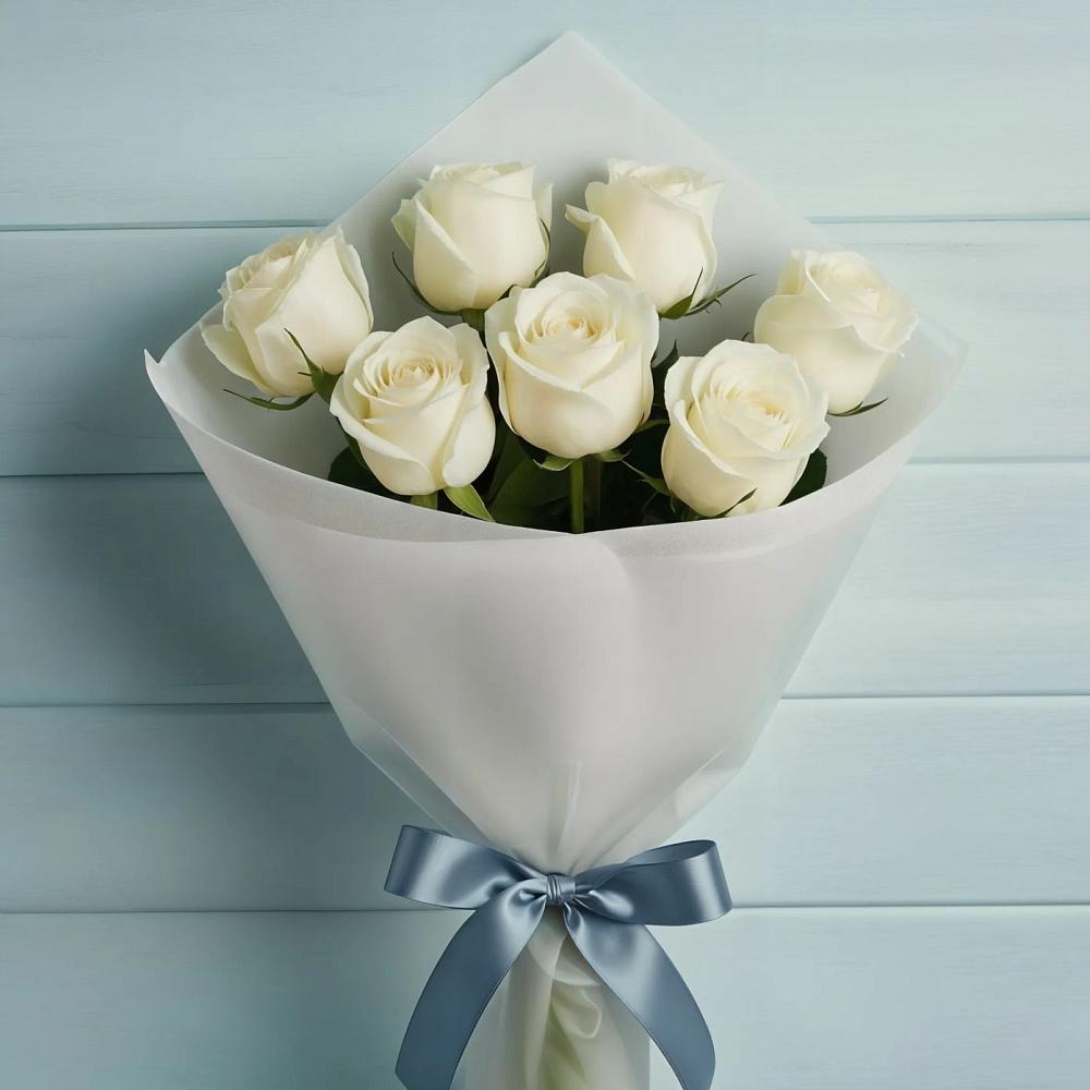 Букет 7 Белых роз Эдлесс Лав в Пустошке